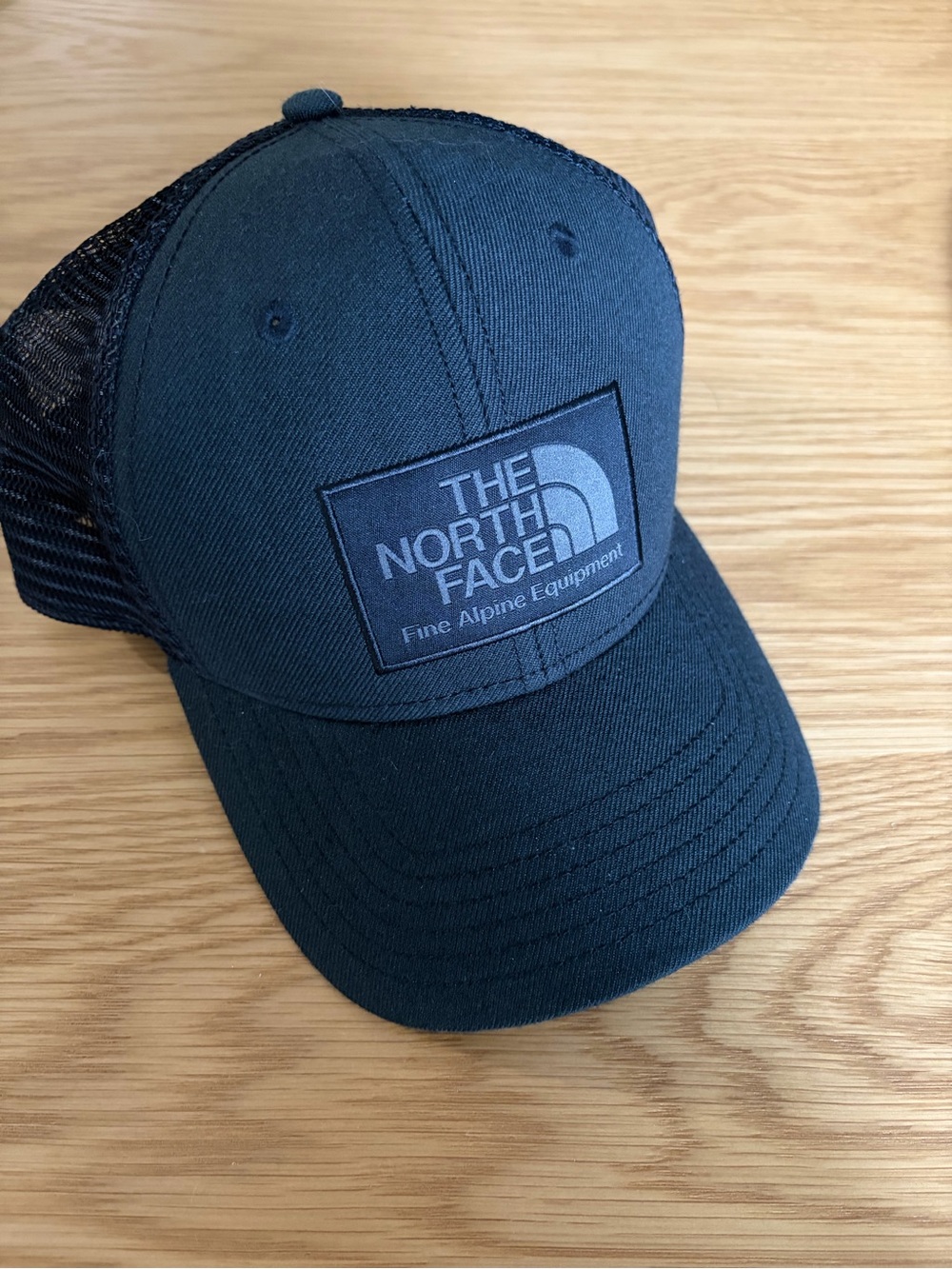 The North Face Men's Dark Navy Trucker Hat with Logo Patch